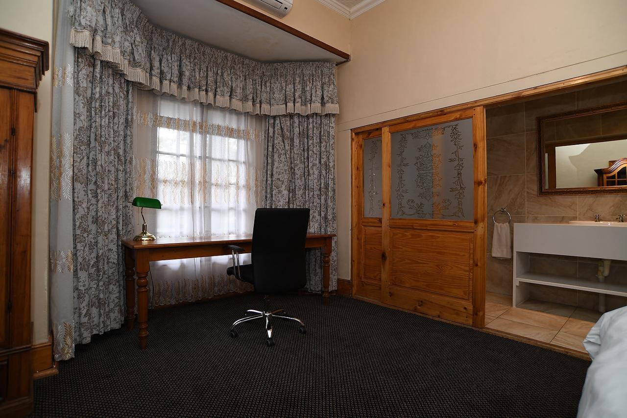 Halfway House Hotel Кимберли Экстерьер фото