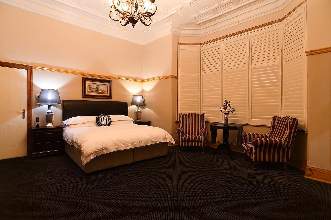 Halfway House Hotel Кимберли Экстерьер фото